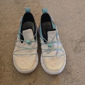 Vans UltraCush Sky Blue Sneakers Women Size 8.5 Slip O